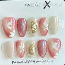 Short Almond 822-846 Design Press On Nail Selections
