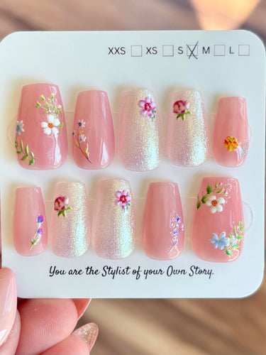 7 Press On Nail Set Size S/2