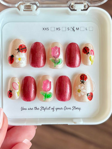 35 Press On Nail Set Size S/2