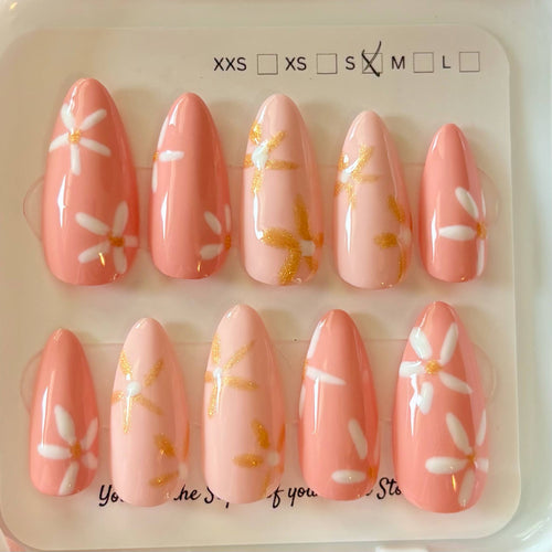 18 Press On Nail Set Size S