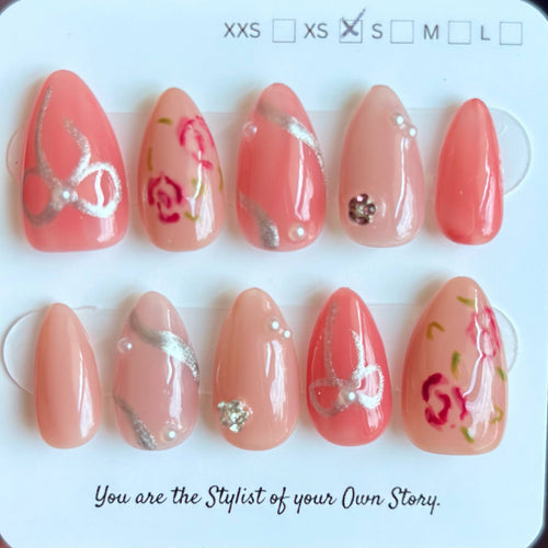 71 Press On Nail Set Size XS